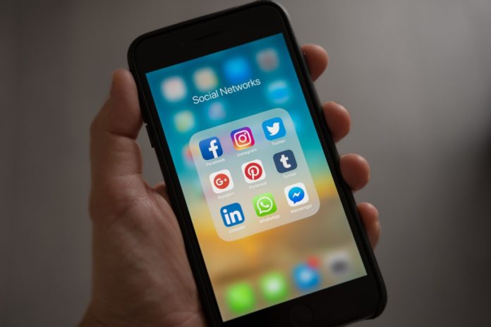 Mobitel facebook twitter instagram društvene mreže