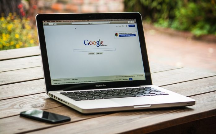 MacBook pro Google Gmail laptop