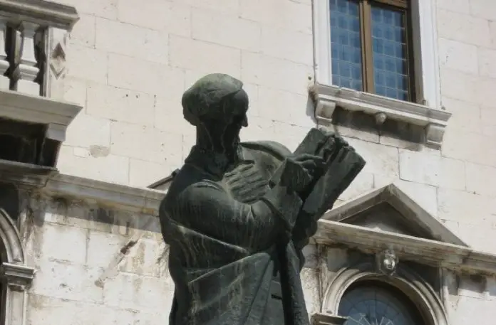 Marko_Marulic_Split_0807