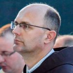 Fra Mario Knezović Zdravku Mamiću: Ja kao “klošar koji se ne zna oseknuti” i nakon što sam “benzinom oprao usta” jasno kažem da te žalim