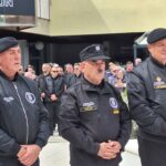 Hrvatski sud oslobodio Skeju i 12 HOS-ovaca zbog pozdrava “Za dom spremni”