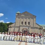 Tomislavgrad: Jubilejska misa za 1100. obljetnicu Hrvatskoga Kraljevstva i krunidbe Kralja Tomislava