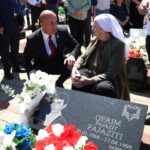 Na današnji dan je sa zemljom sravnjeno katoličko selo na Kosovu! Srbijanska policija i vojska ubile su 377 muškaraca