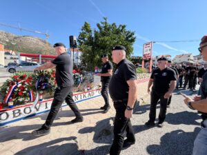 Otkrivena ploča petorici hrvatskih branitelja na Zvekovici kod Dubrovnika.